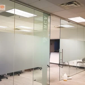 Vẻ đẹp giản dị nhưng sang trọng đến từ decal mờ trơn.