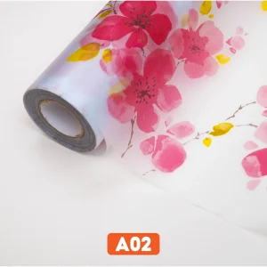 Giấy dán kính bông đào đỏ mã A02