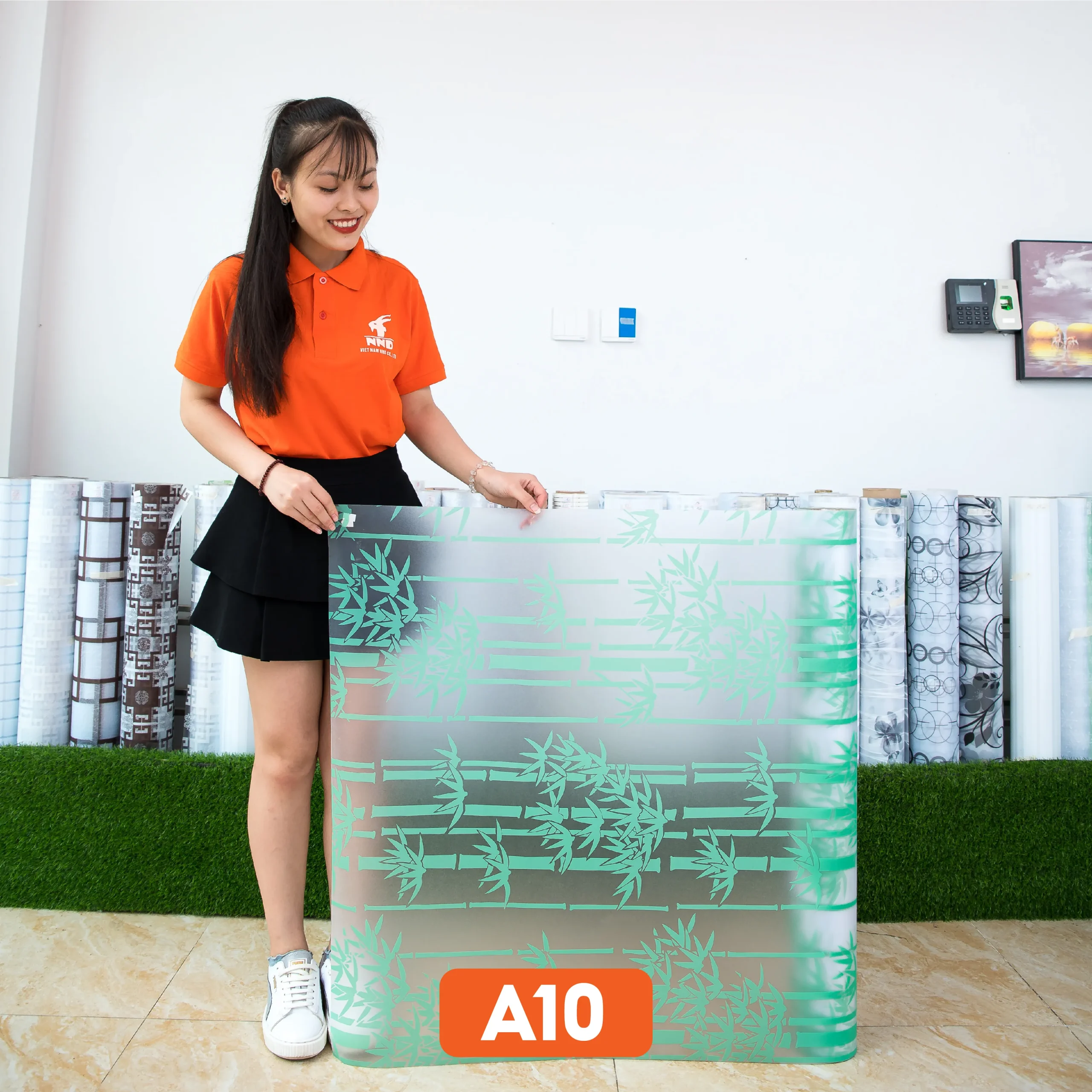 Giấy dán kính cây trúc non mã A10