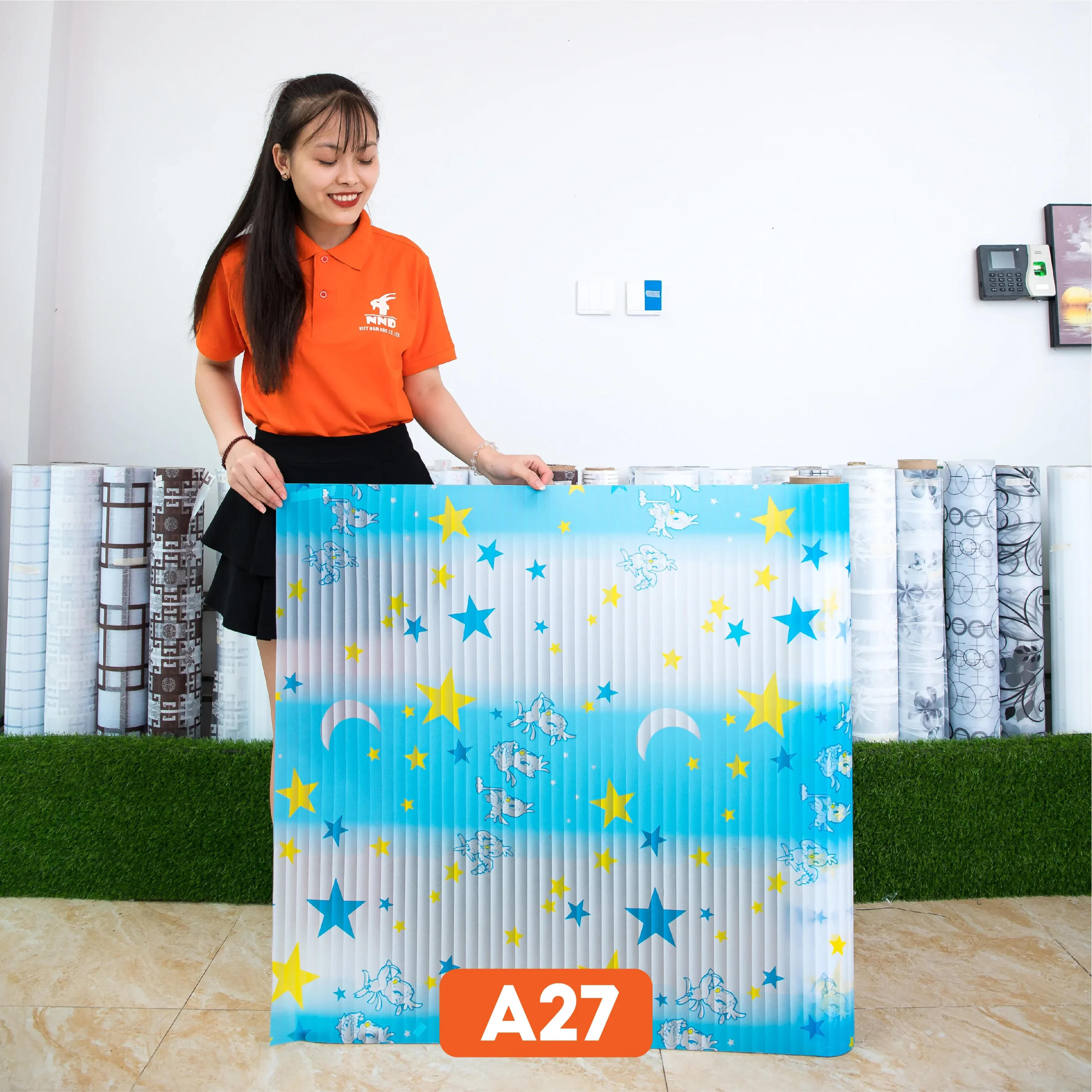Giấy dán kính trang trí ngôi sao ngộ nghĩnh mã A27