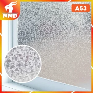 Giấy dán kính trang trí mã A53 là mẫu giấy dán kính 3D giả đá nhỏ rất tinh tế và đẹp, đây là kiểu mẫu dán kính có khả năng che mờ tấm nhìn không làm thay đổi quá nhiều tổng thể không dán nên sẽ thích hợp dán cho những phòng mang phong cách hiện đại