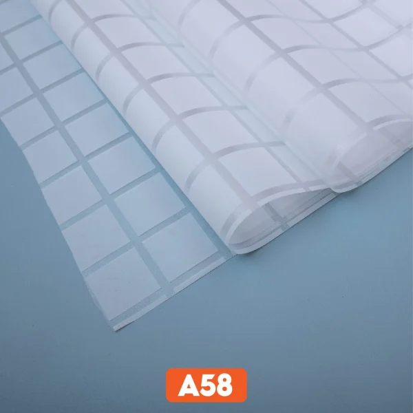 Mẫu dán kính kẻ ô trắng nhỏ mã A58