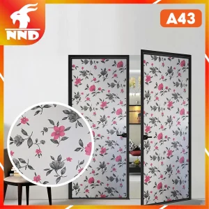 Giấy dán kính trang trí mã A43 là sự kết hợp giữa 2 tông màu đỏ và đen vô cùng hút ánh nhìn tạo nét đột phá rất lớn. Kiểu mẫu decal này có độ phổ biến cao thích hợp dán cho rất nhiều các vị trí khác nhau từ nhà ở đến hàng quán, từ phòng khách cho đến phòng ngủ thậm trí phòng tắm