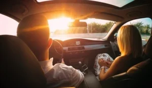 Dán phim cách nhiệt kính lái ô tô không đạt tiêu chuẩn gây ảnh hưởng và tác hại vô cùng to lớn sự an toàn của tài xế và những người ngồi trên xe.