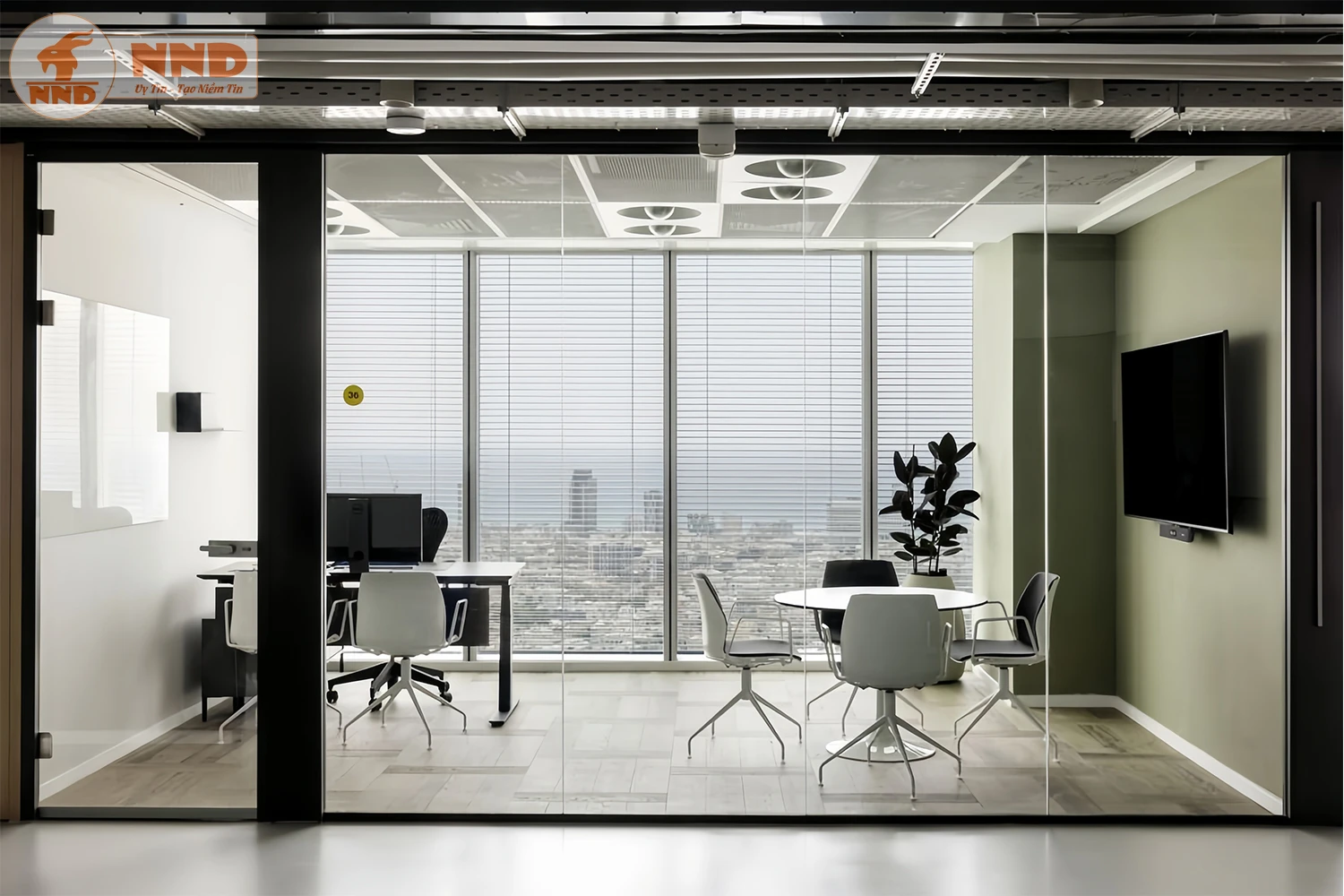 Vách kính phòng dán mẫu kính BC-60PK