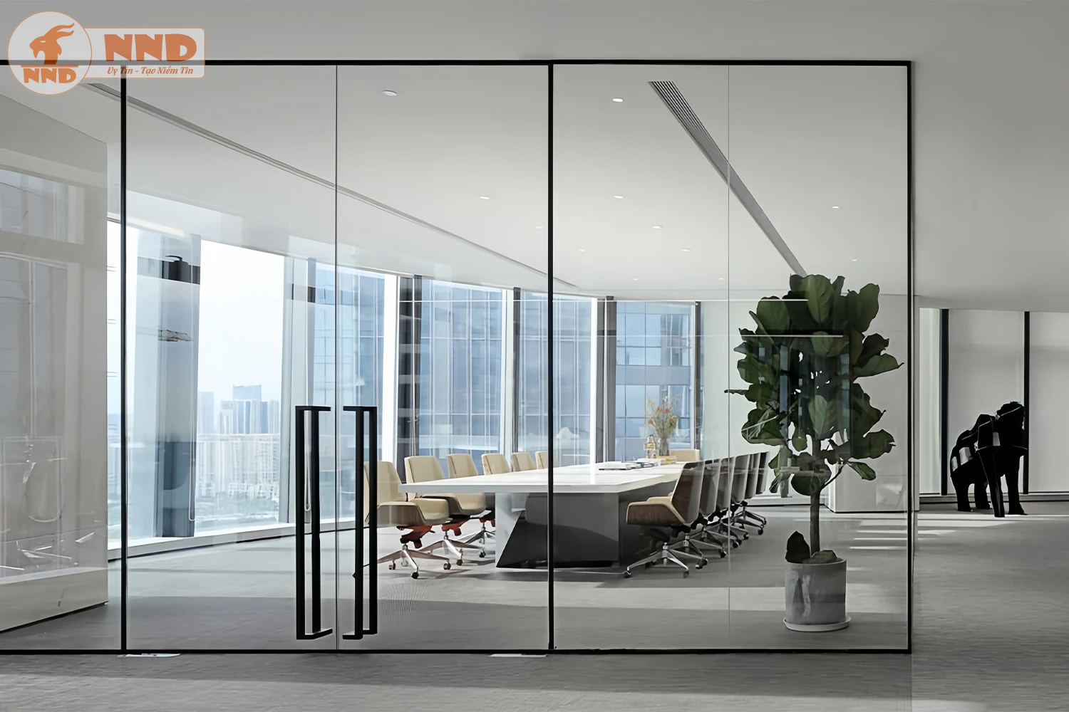 Vách kính phòng dán mẫu kính BC-60PK