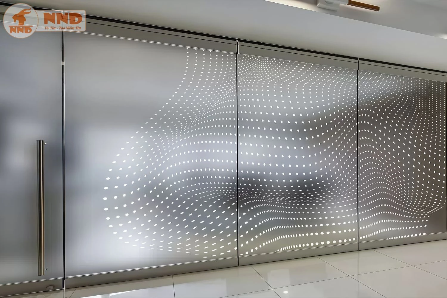 In decal trong dán kính văn phòng siêu đẹp