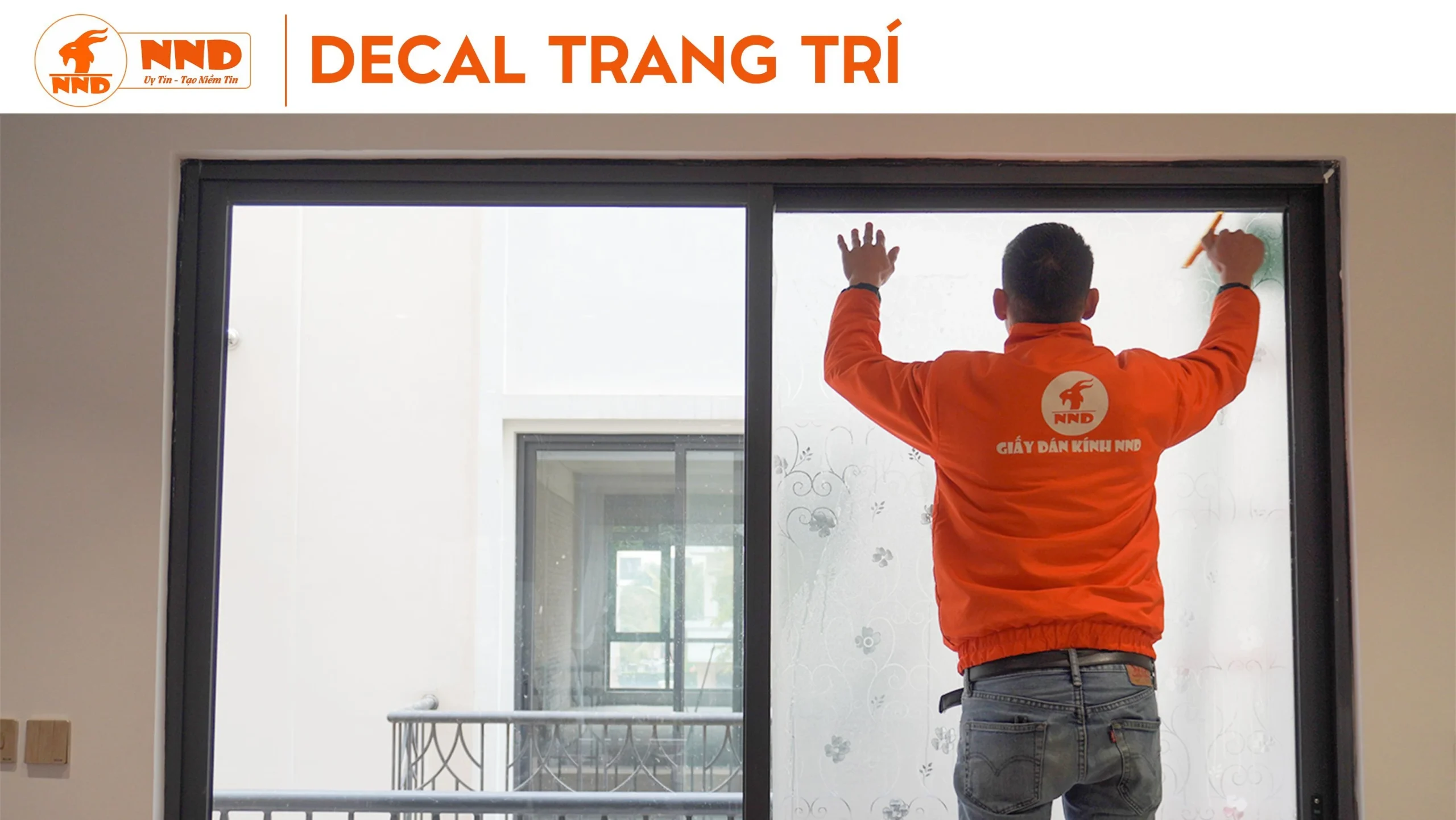 Chút hoa văn thanh mảnh cho không gian thêm phần tinh tế.