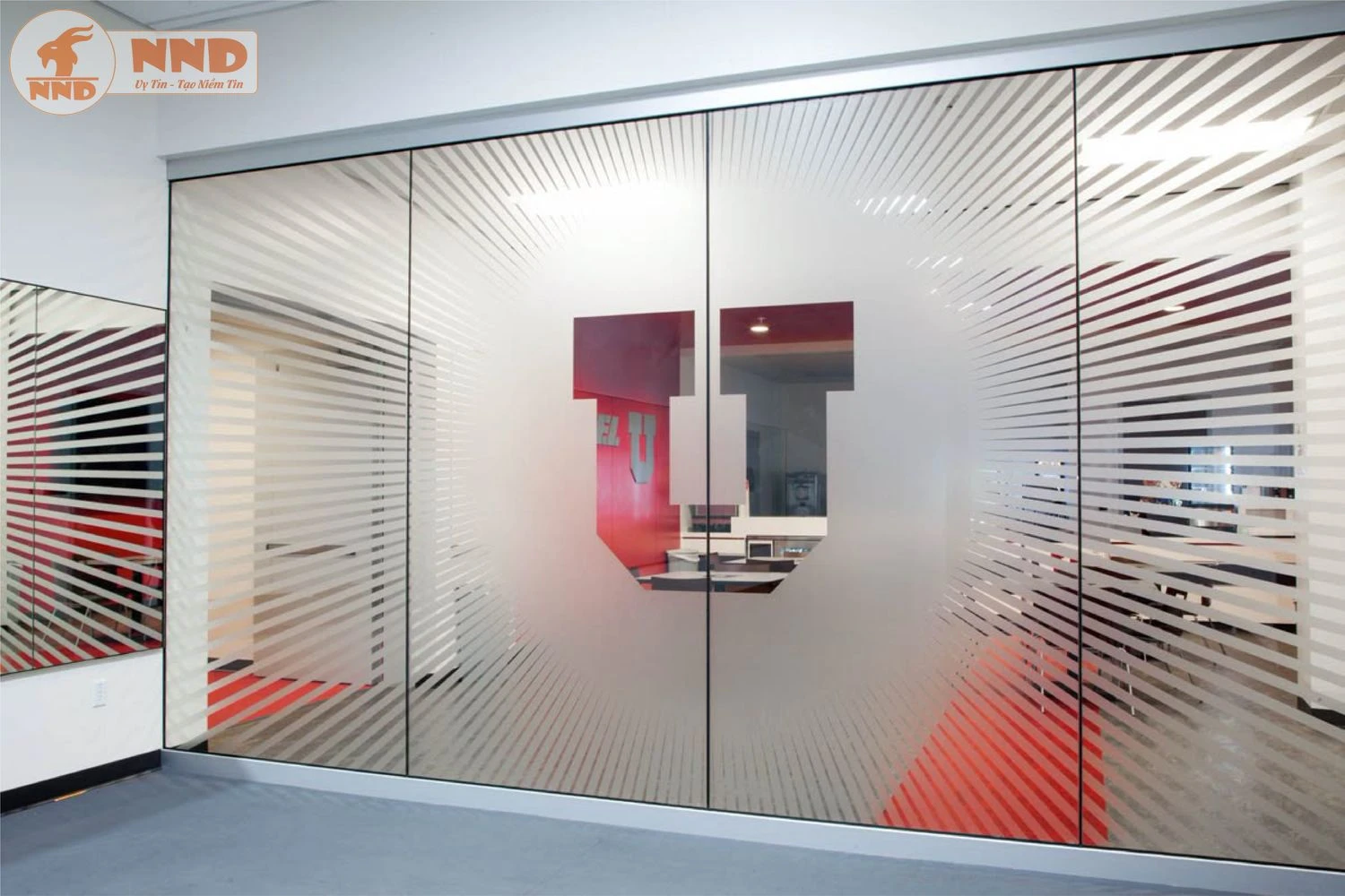 Mẫu In Cắt Chữ Logo Trên Decal Mờ