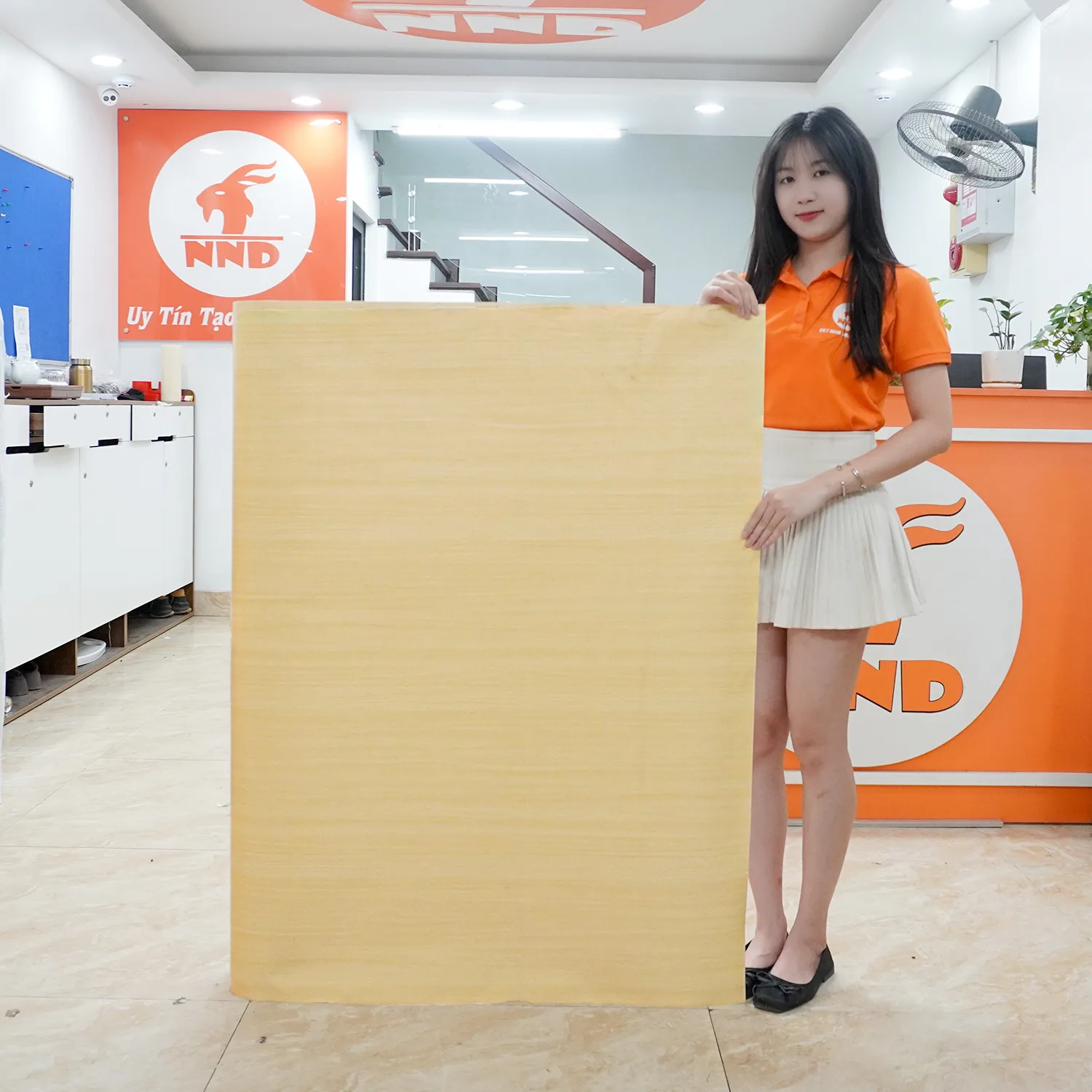 Vân Gỗ D4