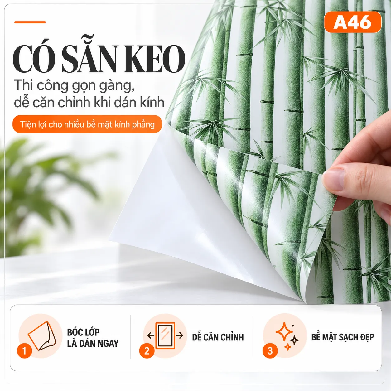 Bàn tay bóc lớp đế trắng của decal A46 hoa văn thân trúc xanh và lá nhọn