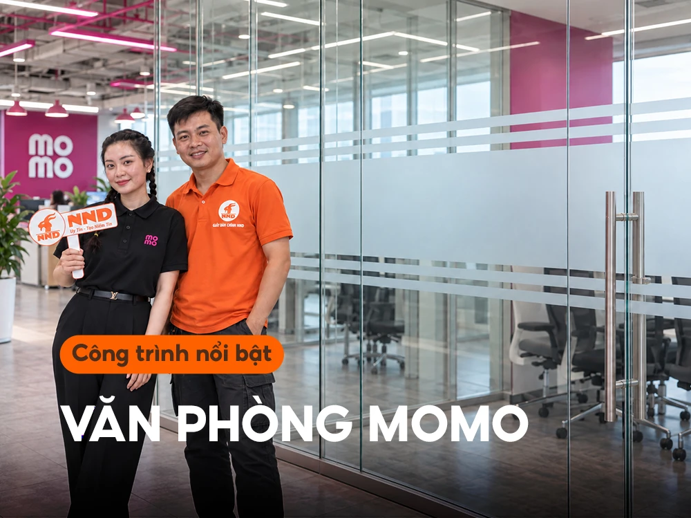 Hoàn thiện công trình decal mờ kẻ chỉ văn phòng MoMo nhiều phòng họp